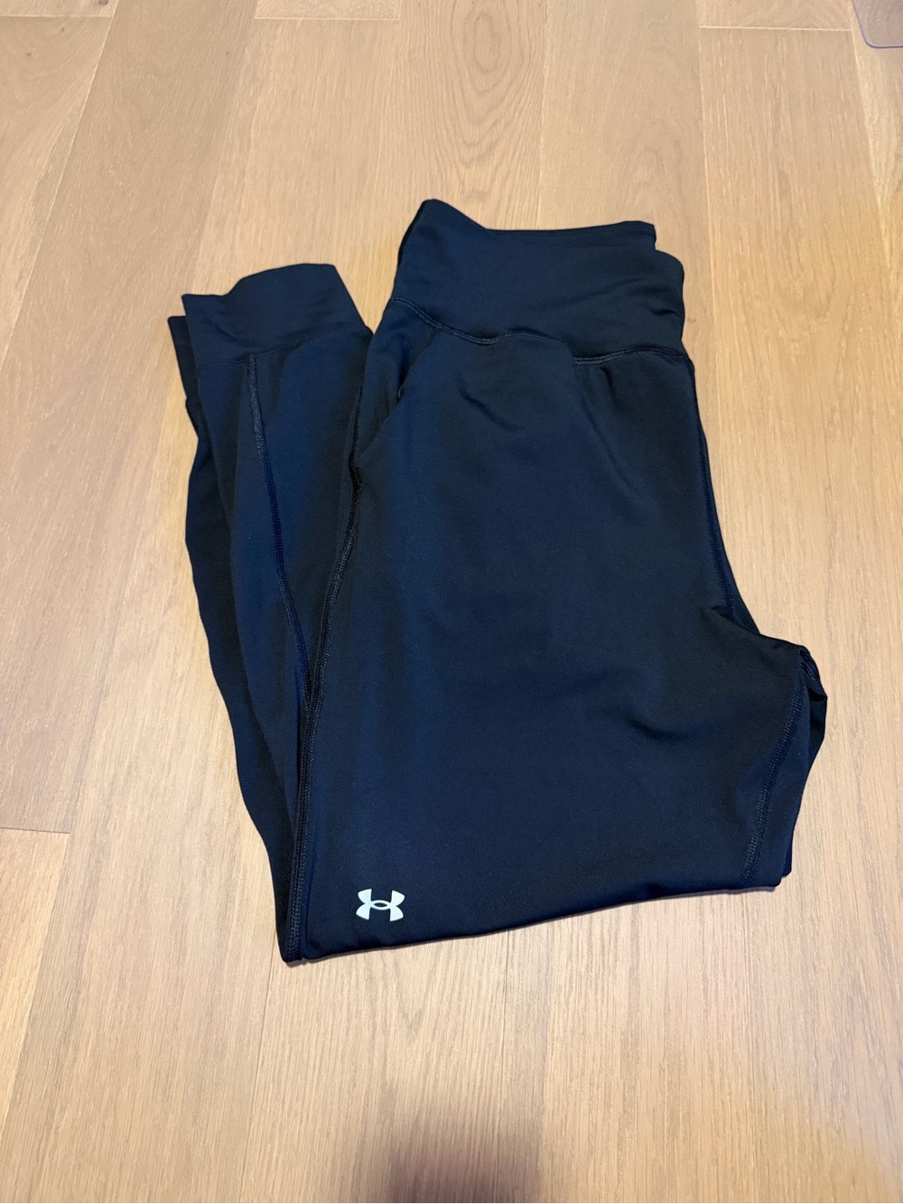 Under Armour Black Women’s Athletic Leggings with Logo